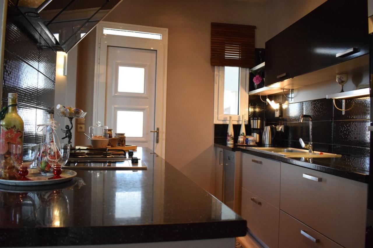 Five Stars In Trikala Apartment Ngoại thất bức ảnh