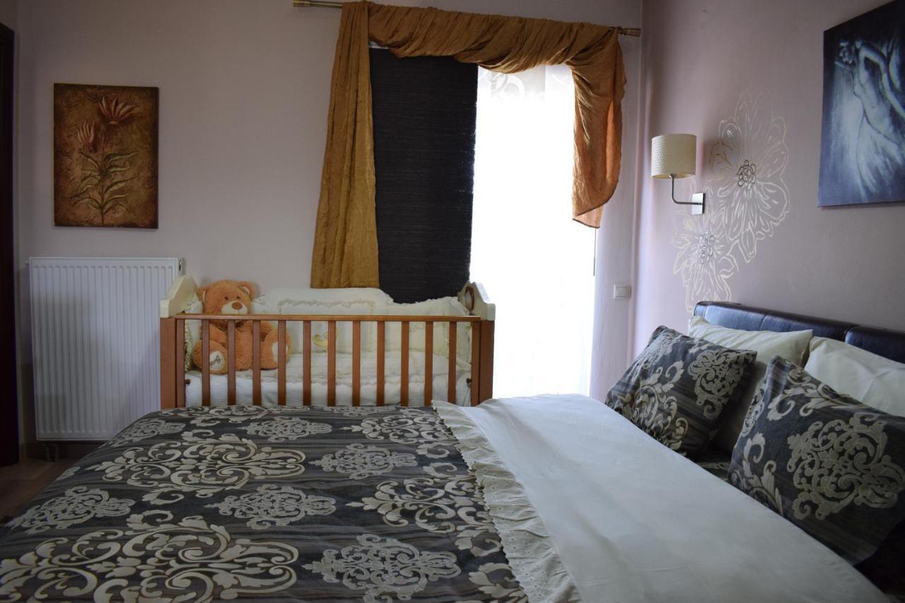 Five Stars In Trikala Apartment Ngoại thất bức ảnh