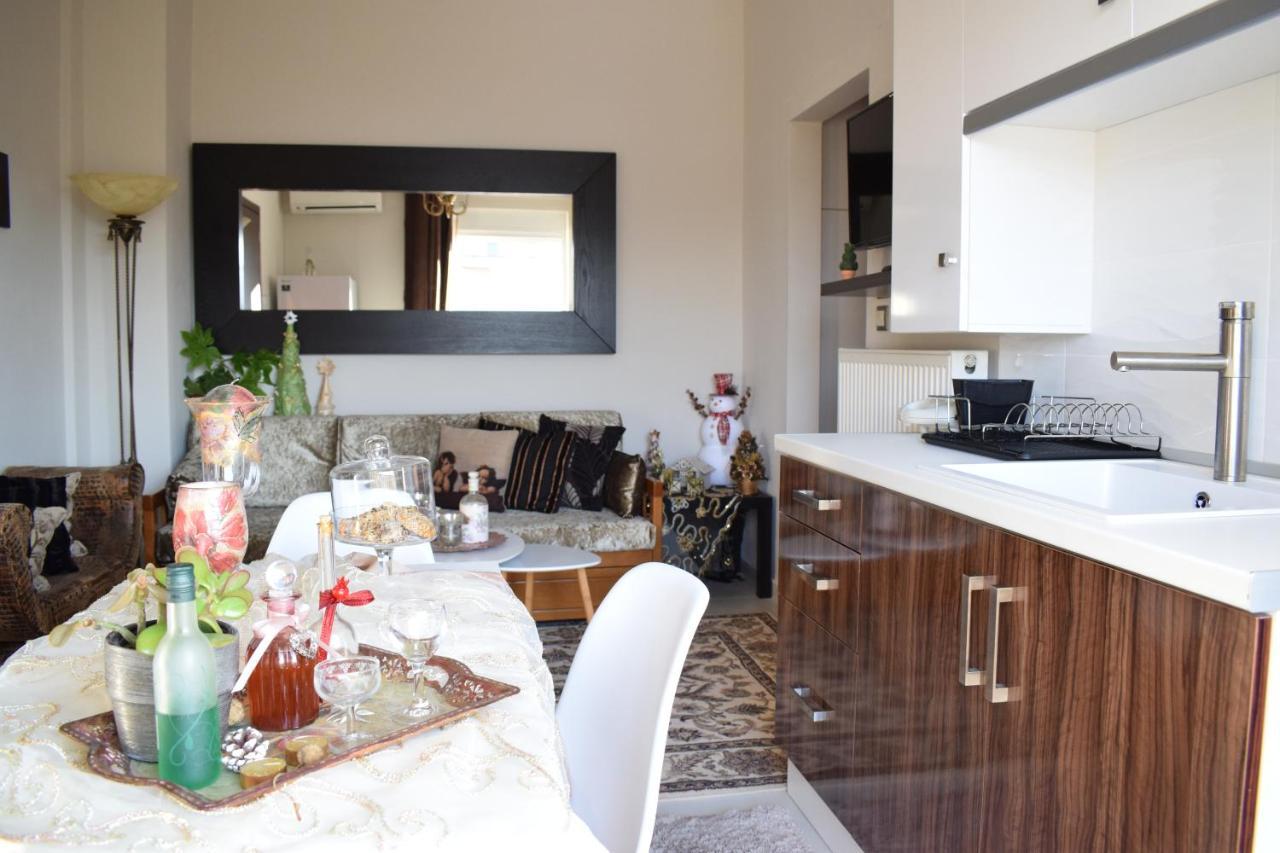 Five Stars In Trikala Apartment Ngoại thất bức ảnh
